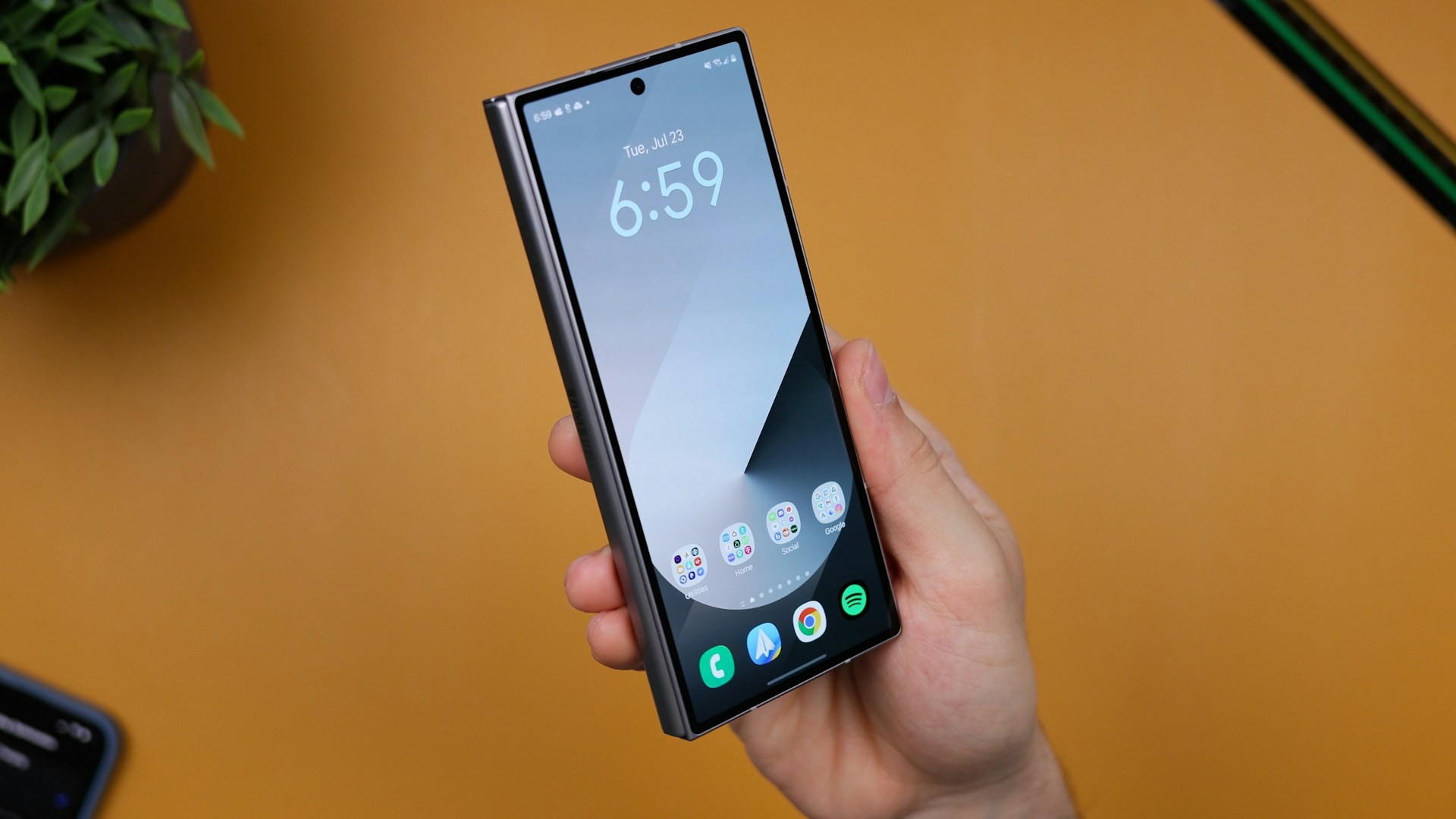 How to Fix Moisture Detected in Charging Port Error on Samsung Galaxy Devices