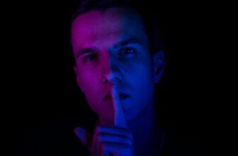 How to Silence Unknown Callers on WhatsApp